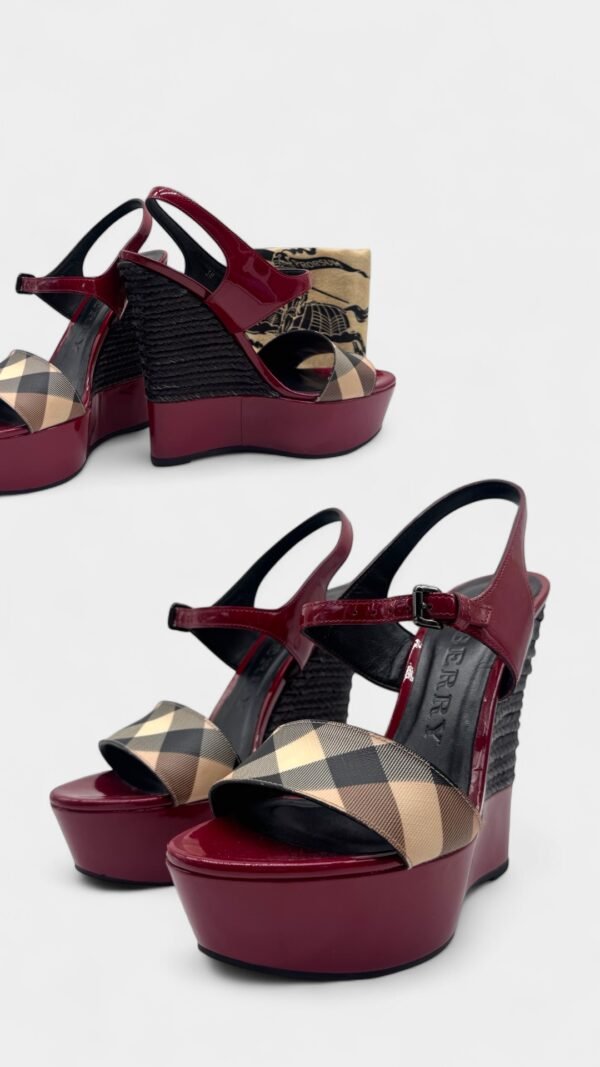 BURBERRY - NOVA CHECK CANVAS WEDGE - Image 2